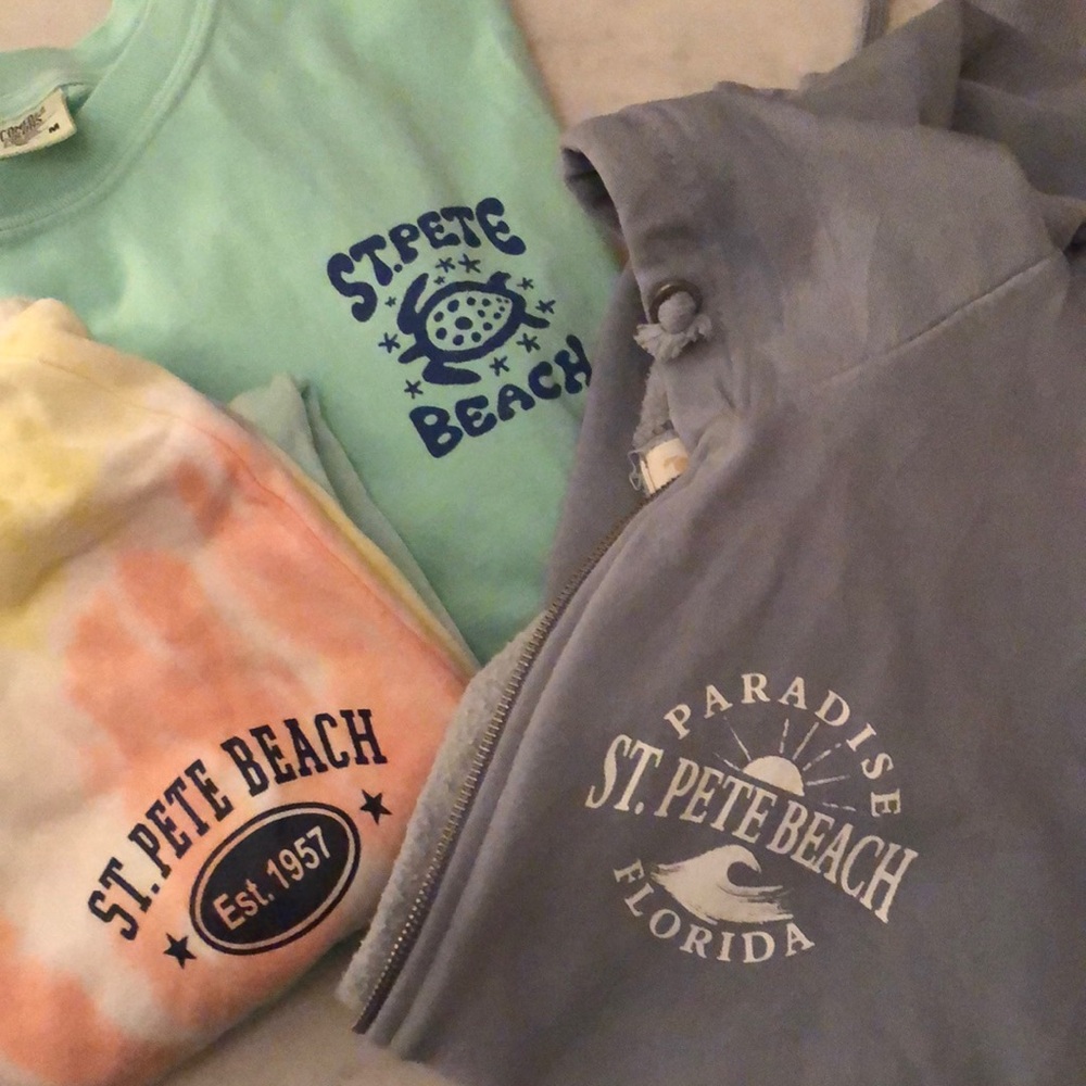 St. Pete’s Loungewear! Size sm-med women’s